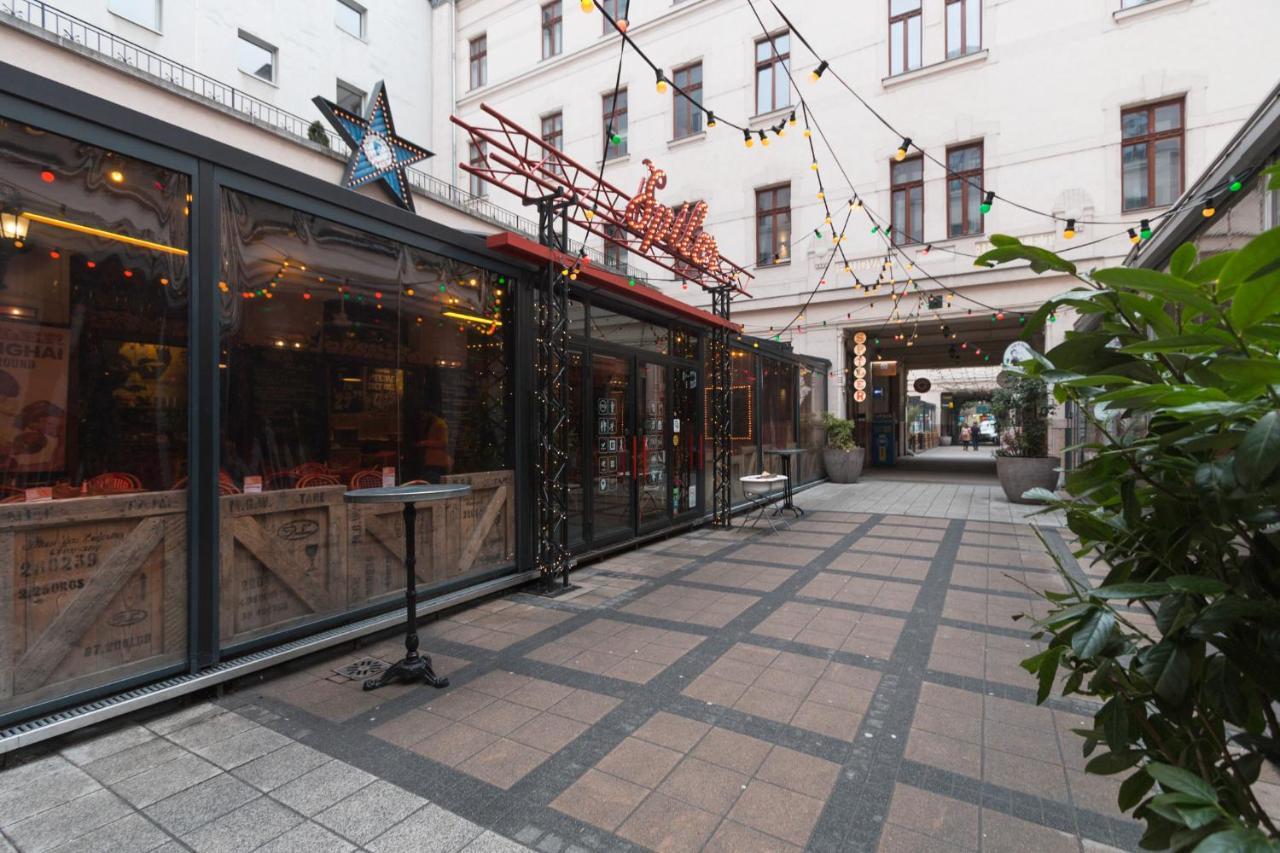 Budapest Magic In Downtown Luaran gambar